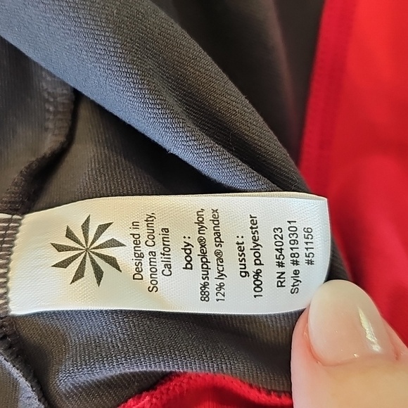 Adorable Gray and Pink Leggings - Picture 8 of 9